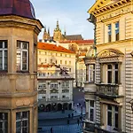 Apartment Castle View By Charles Bridge *