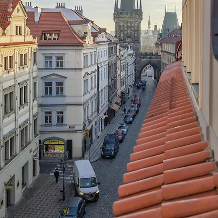 Castle View By Charles Bridge Апартаменты *